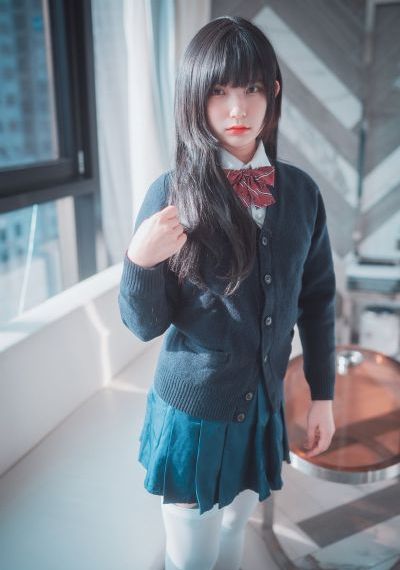 小女孩们在线观看完整免费法剧_超清高清完整版播放
