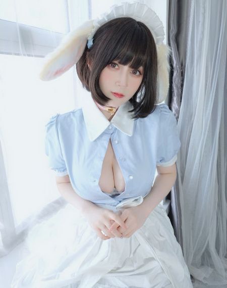 我的大胸女友电影_HD神马影院手机在线