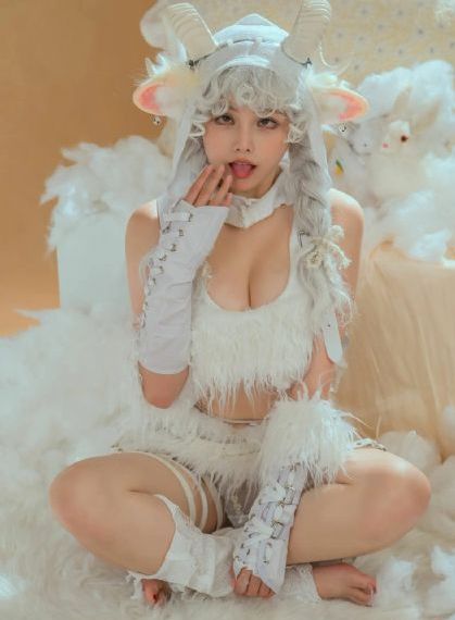肉体献身老板在线观看_BD韩语免费在线观看