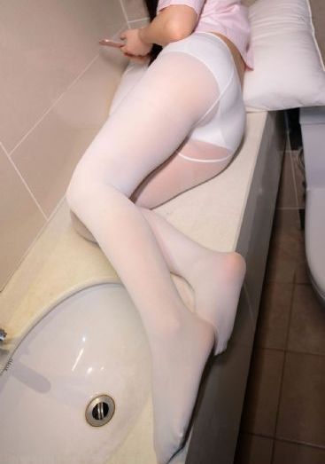 黑色的皮肤上哭泣的女人在线观看_高清电影观看