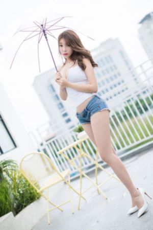 新入职的女社员_4K神马在线观看