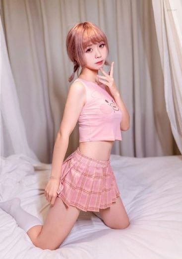 妹妹的闺蜜电影_最新国语全集在线
