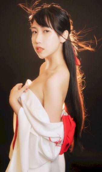 丰满少妇潘金莲1一5集_剧情片高清电影在线