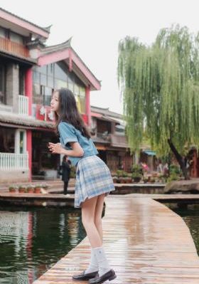 保险公司女推销5_BDBD在线观看